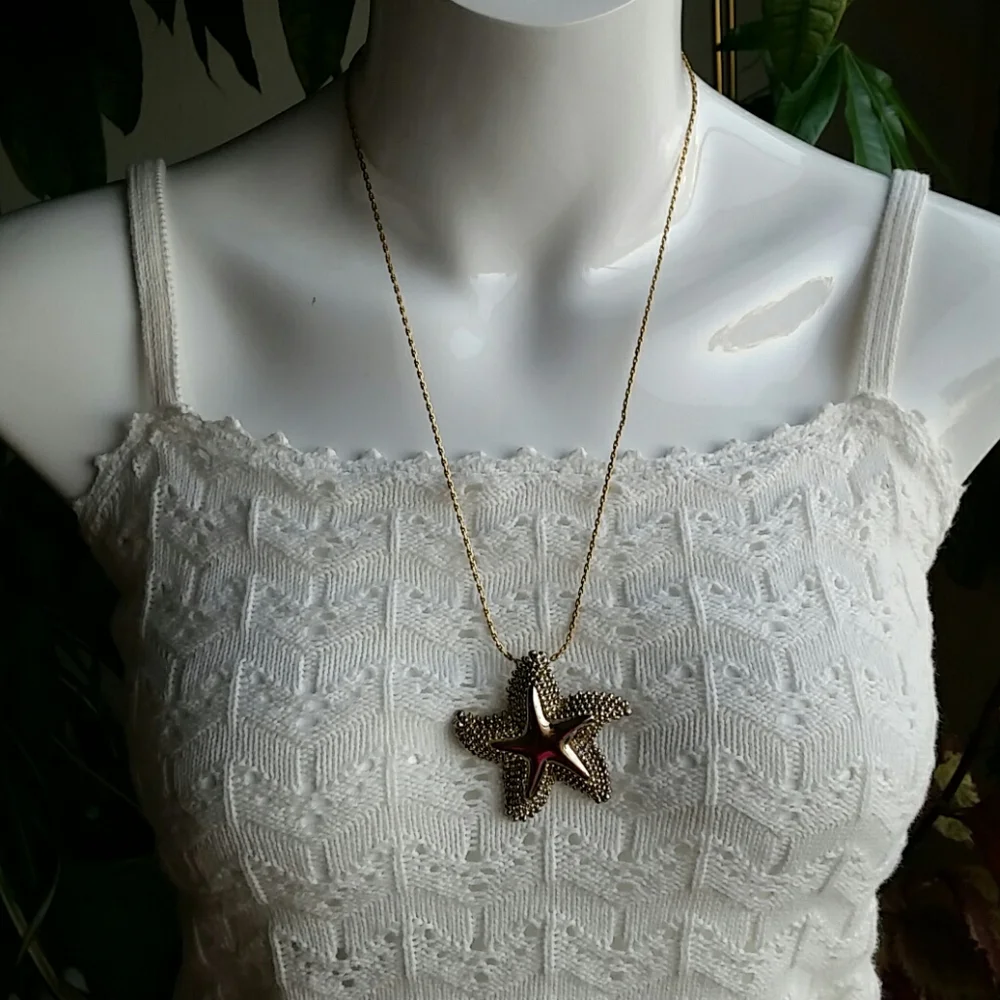 Vintage goldtone starfish pin and pendant